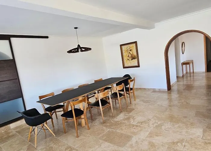 De Standing Les Amandiers, Vue & Piscine Villa *