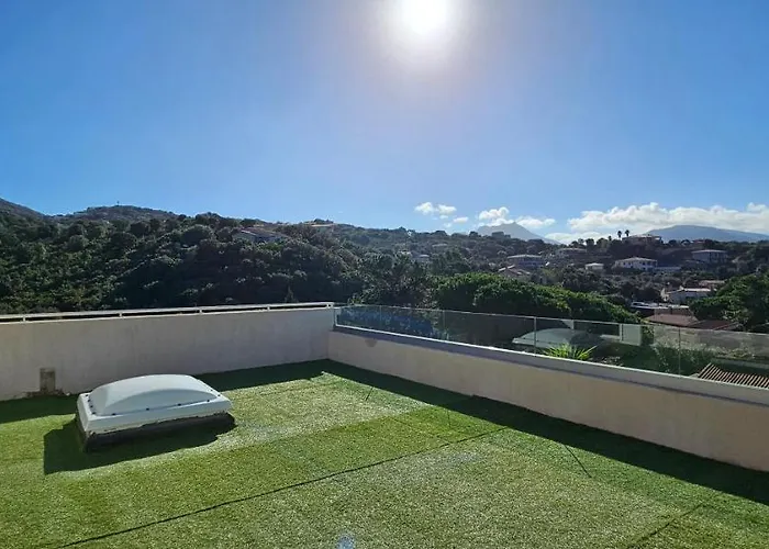 De Standing Les Amandiers, Vue & Piscine Villa