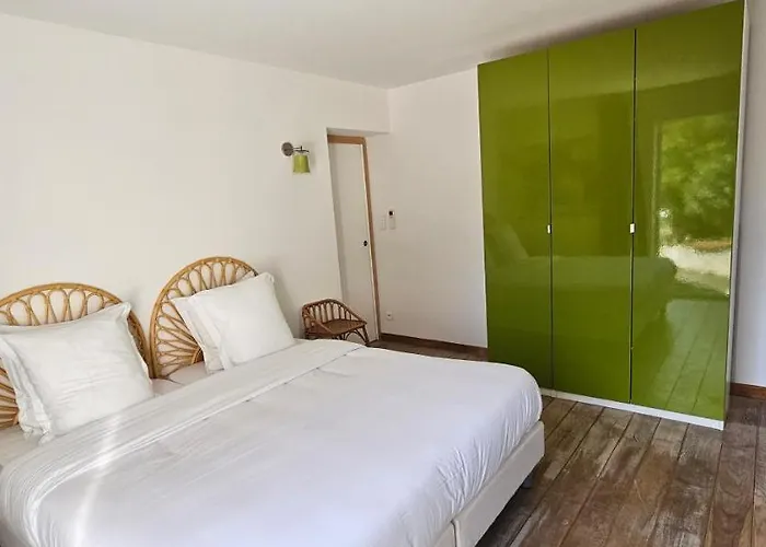 De Standing Les Amandiers, Vue & Piscine Villa *