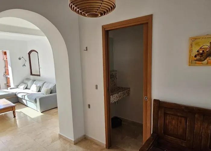 Villa De Standing Les Amandiers, Vue & Piscine