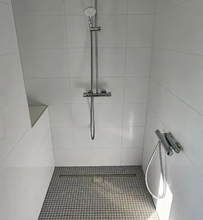 De Standing Les Amandiers, Vue & Piscine