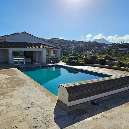 De Standing Les Amandiers, Vue & Piscine Villa