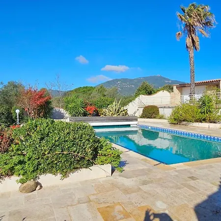 De Standing Les Amandiers, Vue & Piscine Villa *