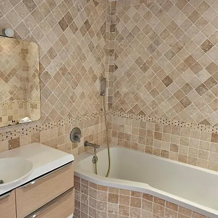 De Standing Les Amandiers, Vue & Piscine * Propriano (Corsica)